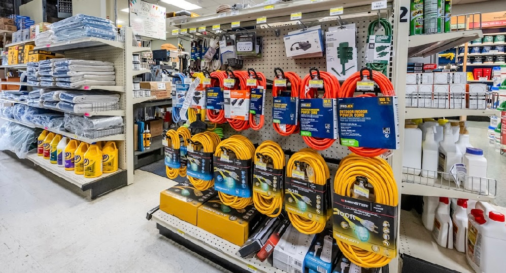 hardware-electrical-extenstion-cords